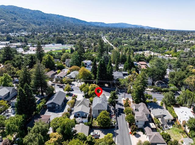 256 Los Gatos Boulevard, Los Gatos CA: https://media.crmls.org/mediaz/91364bce-5847-4b40-98bf-d7528f7cf813.jpg