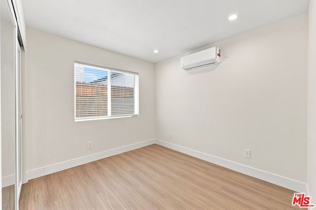 20212 West Gault Street photo 16