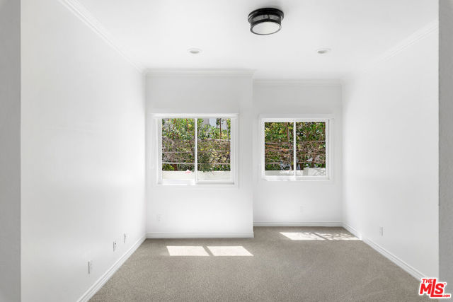 502 Smithwood Drive, Beverly Hills CA: https://media.crmls.org/mediaz/9137a2e6-f4b8-426a-8fff-85fe8a93f438.jpg
