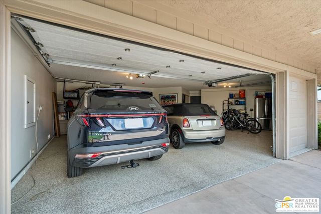 59 Cornell Drive, Rancho Mirage CA: https://media.crmls.org/mediaz/913831f8-187e-4a52-984f-c1ffda97f67a.jpg