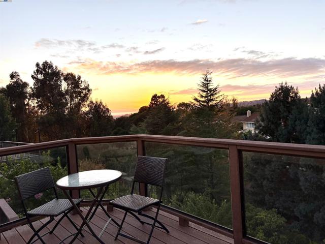 20340 Hunters Knls, Castro Valley CA: https://media.crmls.org/mediaz/91397117-5406-4361-88b2-5dbc646493e1.jpg