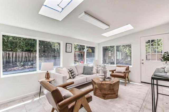 10780 La Roda Drive, Cupertino CA: https://media.crmls.org/mediaz/913a6660-e06c-4117-818b-f192c0b79b05.jpg