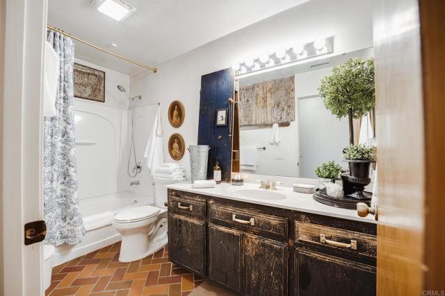 Detail Gallery Image 15 of 29 For 23804 Oak Meadow, Ramona,  CA 92065 - 3 Beds | 2 Baths