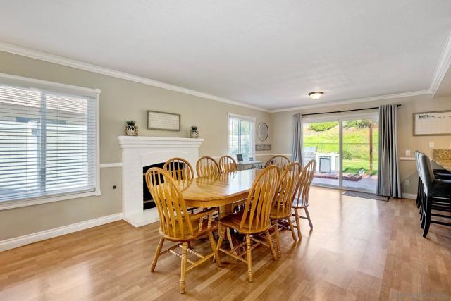 17937 Myrica Ln, San Diego CA: https://media.crmls.org/mediaz/913b69a5-6c9f-4bda-8afa-fe40609a414e.jpg