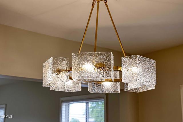 Detail Gallery Image 7 of 29 For 7046 Murietta Ave, Van Nuys,  CA 91405 - 4 Beds | 2 Baths