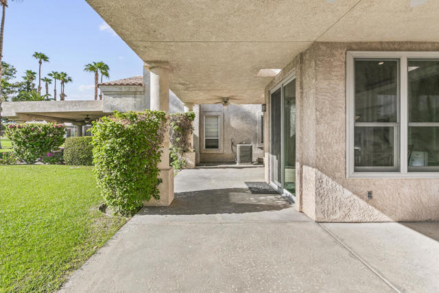 Image 31 of 36 For 29379 Trancas Drive