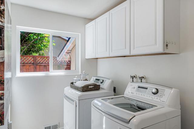 1536 Saint Helena Drive, Danville CA: https://media.crmls.org/mediaz/913c9681-cbe9-4a66-bc52-46a1a9253b30.jpg