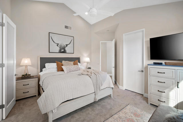 47325 Via Koron, La Quinta CA: https://media.crmls.org/mediaz/913cab08-c0e6-47b7-9de4-a097549d5491.jpg