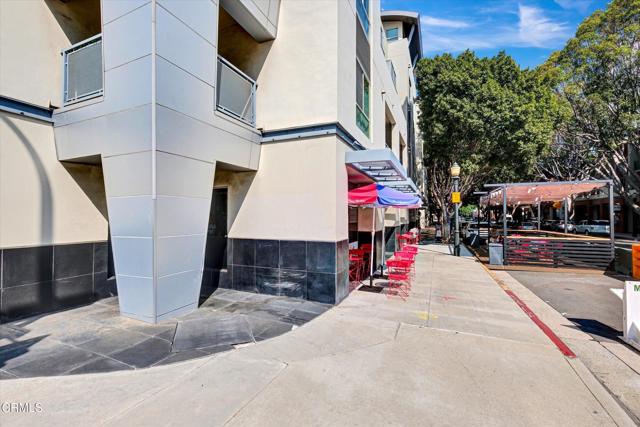 Detail Gallery Image 36 of 38 For 159 W Green St #408,  Pasadena,  CA 91105 - 2 Beds | 2 Baths