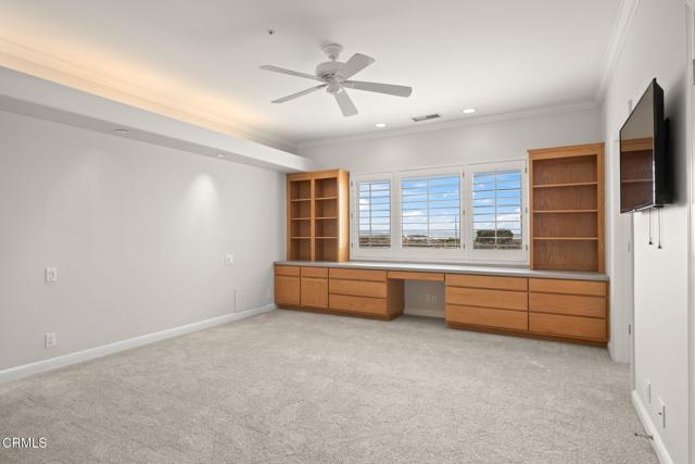 3097 Bayshore Avenue, Ventura CA: https://media.crmls.org/mediaz/913d797a-33d3-4ee3-bdde-04d0d8c6e731.jpg