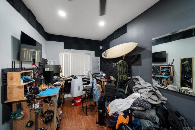 Detail Gallery Image 25 of 49 For 3146 Willow Tree Ln, Escondido,  CA 92027 - 3 Beds | 2 Baths