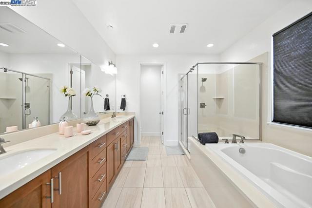 2100 Carbondale, Dublin CA: https://media.crmls.org/mediaz/913ef77c-3f08-4ec7-bce6-c906beaf361d.jpg