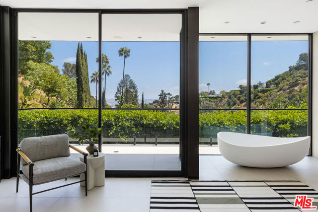 1488 Rising Glen Road, Los Angeles CA: https://media.crmls.org/mediaz/913f50ab-adb4-482f-bd94-f89854e15f7a.jpg