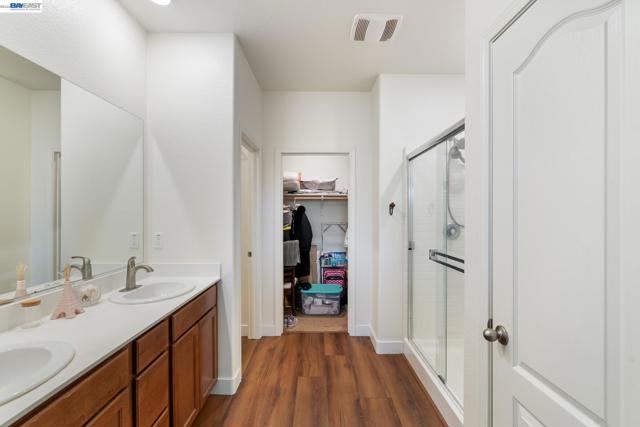 Image 17 of 37 For 4435 Mccormack Rd