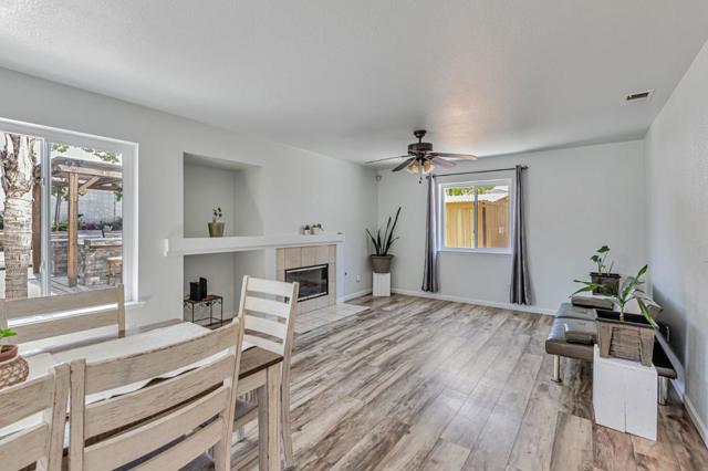 2191 Spruce Drive, Hollister CA: https://media.crmls.org/mediaz/913fa1e4-8673-4535-a276-1a15d4d009a8.jpg