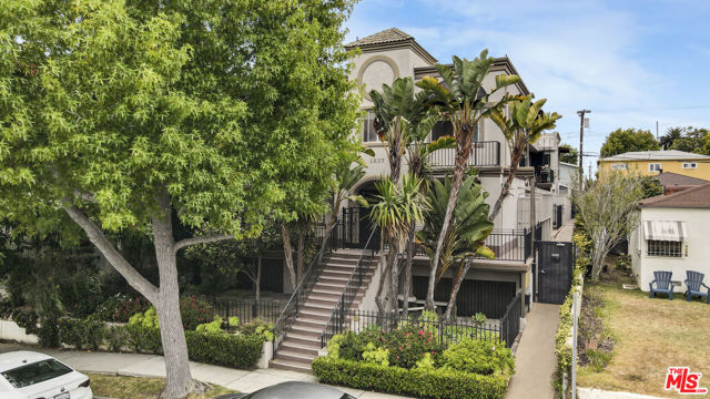 1837 18th Street photo 2