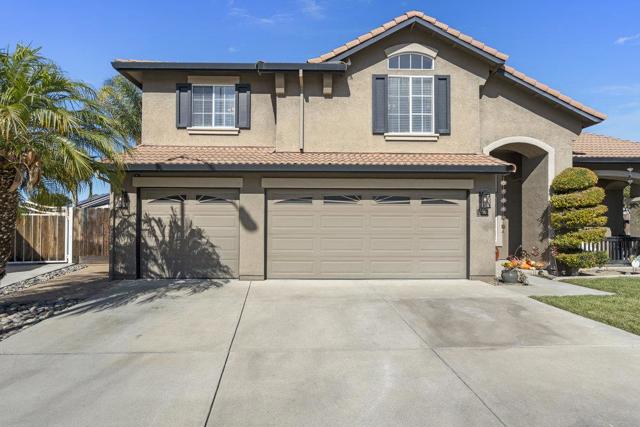2230 Ventana Court, Hollister CA: https://media.crmls.org/mediaz/91421d28-0570-4834-a4da-49d3faceb744.jpg