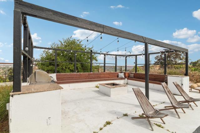 Detail Gallery Image 33 of 56 For 4322 Vista Coronado Dr, Chula Vista,  CA 91910 - 3 Beds | 3 Baths