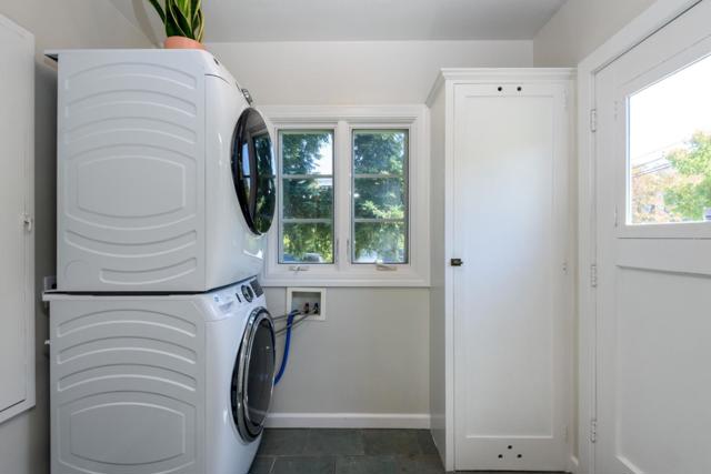 313 Seville Way, San Mateo CA: https://media.crmls.org/mediaz/91431ab0-d229-447d-b84c-7c65a977c556.jpg