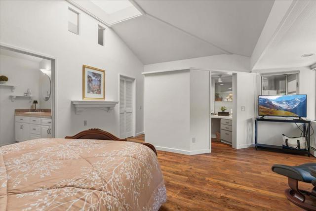 4711 Old San Jose Road, Soquel CA: https://media.crmls.org/mediaz/9143c1a1-06e6-4f5e-bc8e-7104f532f6fc.jpg