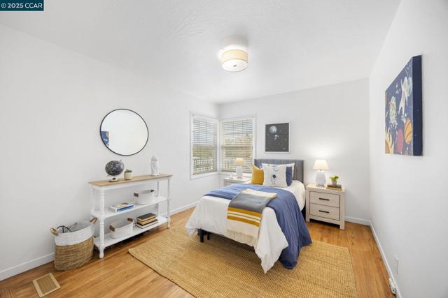 110 Twin Peaks Drive, Walnut Creek CA: https://media.crmls.org/mediaz/914459b7-c1b6-47f7-91ed-323799b55592.jpg