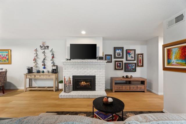 Detail Gallery Image 5 of 22 For 1495 H St, Ramona,  CA 92065 - 3 Beds | 2/1 Baths