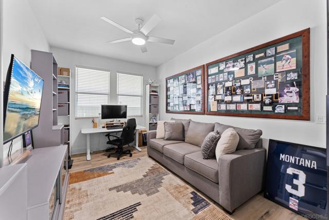 Image 18 of 51 For 1567 Corte Botanicas