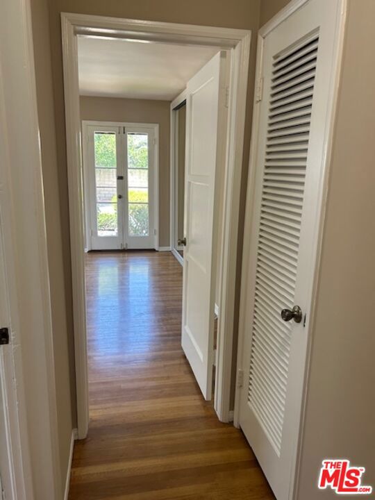 12825 Waddell Street, Valley Village CA: https://media.crmls.org/mediaz/914751cb-c8ee-4212-8334-99f84cec8b83.jpg