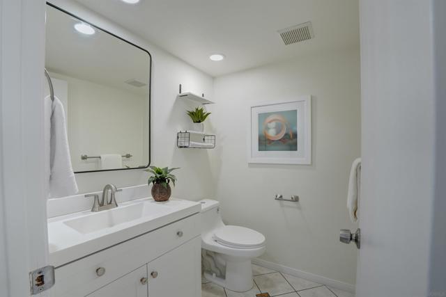 609 Rue Bayonne, Chula Vista CA: https://media.crmls.org/mediaz/914782ec-f66f-4277-a6ef-3b4f72259ab1.jpg