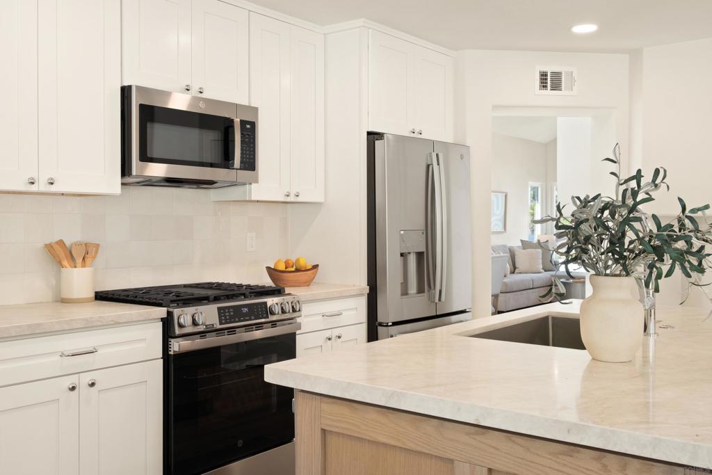 5063 Frazee Rd - photo 17