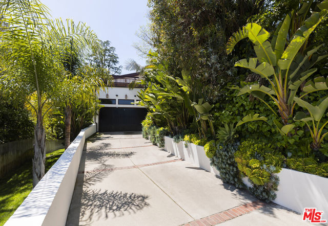 Image 2 for 2251 Sunset Heights Dr, Los Angeles, CA 90046