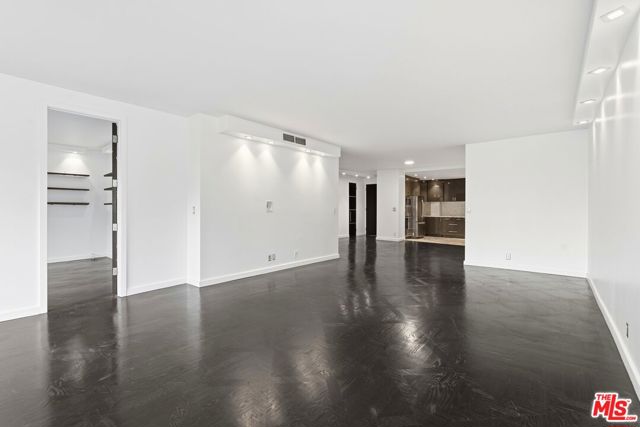 1100 Alta Loma Road, West Hollywood CA: https://media.crmls.org/mediaz/9148c450-6846-4260-a42c-650ef2b67e0a.jpg