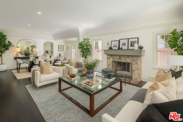 729 N Stanley Avenue, Los Angeles CA: https://media.crmls.org/mediaz/914a1f60-cedc-49c6-9352-1c7a3d4c26c6.jpg