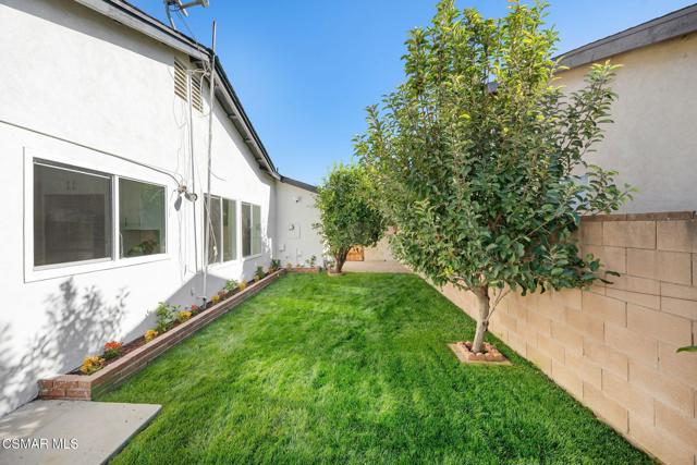 2091 Marter Avenue, Simi Valley CA: https://media.crmls.org/mediaz/914a3e86-30be-4fef-992e-1b8866398525.jpg