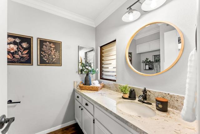 Detail Gallery Image 18 of 26 For 1915 Estrella De Mar Ct a,  Carlsbad,  CA 92009 - 2 Beds | 2/1 Baths