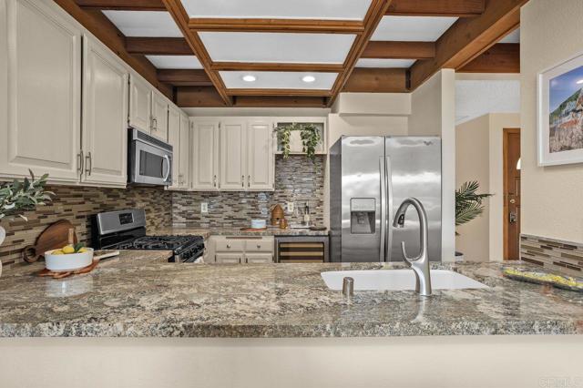 Detail Gallery Image 32 of 35 For 801 Kalpati Cir #B,  Carlsbad,  CA 92008 - 2 Beds | 2 Baths