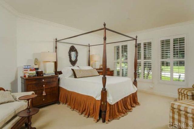 Detail Gallery Image 10 of 15 For 1040 Genter St #205,  La Jolla,  CA 92037 - 3 Beds | 2/1 Baths