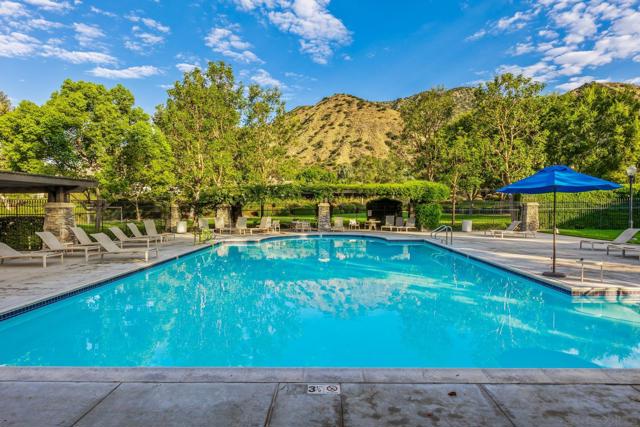 22 Silver Forest Court, Azusa CA: https://media.crmls.org/mediaz/914bdb0a-d19f-4e37-bf69-ab1196276859.jpg