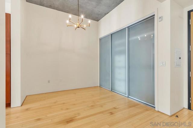 Image 18 of 29 For 1025 Island Ave  407