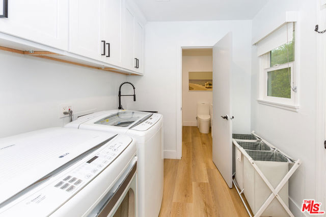 2030 Castle Heights Avenue, Los Angeles CA: https://media.crmls.org/mediaz/914c30be-aeb2-467e-ab52-fb6ca351ebf9.jpg