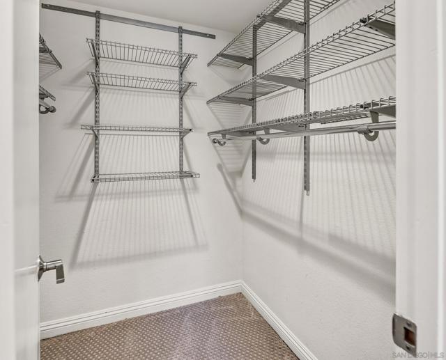 2445 Brant St, San Diego CA: https://media.crmls.org/mediaz/914c76d5-60b8-4576-864b-13a184e4af04.jpg