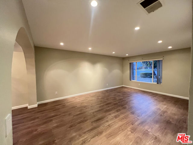 16650 Rinaldi Street, Granada Hills CA: https://media.crmls.org/mediaz/914e3e49-5879-4efb-adc3-1164f8535db6.jpg