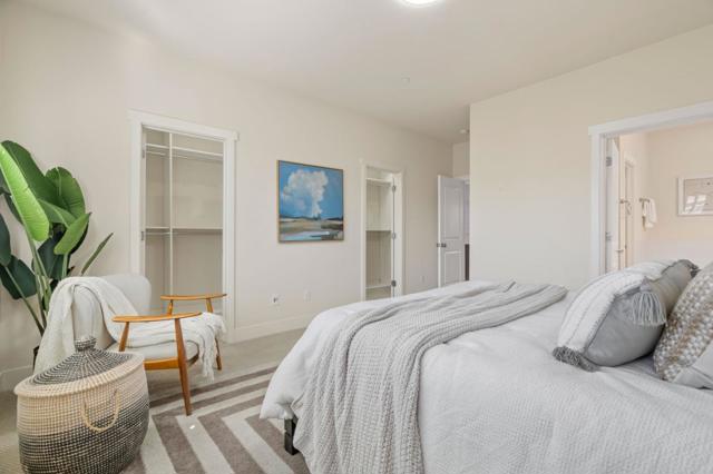 2560 Saffron Way, Mountain View CA: https://media.crmls.org/mediaz/914e6b57-9dca-42a9-9779-22b6892eb940.jpg