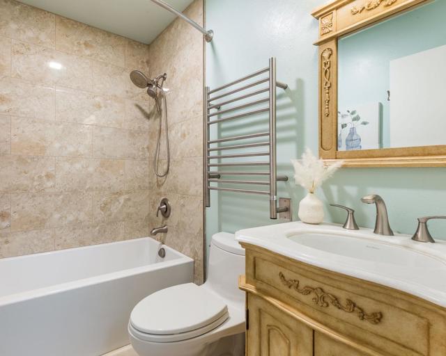 19414 Vineyard Lane, Saratoga CA: https://media.crmls.org/mediaz/914f0a6c-7659-4164-a5da-8d2733ca9515.jpg