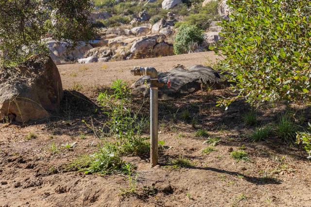 0 V/L Mahogany Ranch Road, Ramona CA: https://media.crmls.org/mediaz/914f3ed8-151a-412d-b2a1-e95222d59420.jpg