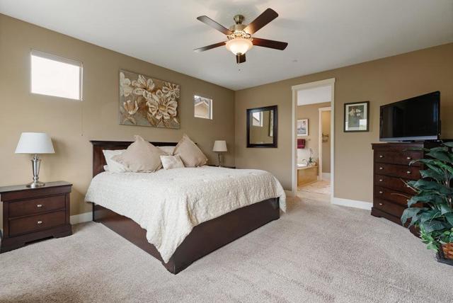 1515 Sunflower Drive, Hollister CA: https://media.crmls.org/mediaz/914fc72d-9799-4f20-8d04-4ffe236f94a9.jpg