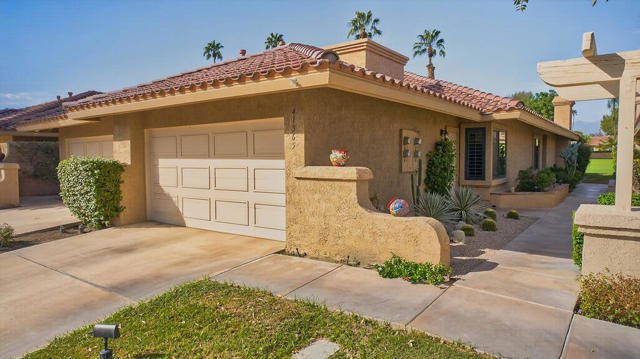 41365 Woodhaven Drive W, Palm Desert, CA 92211