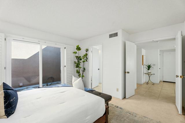 73481 Poinciana Place, Palm Desert CA: https://media.crmls.org/mediaz/915081d0-a55d-472b-ba04-75a157a239ba.jpg