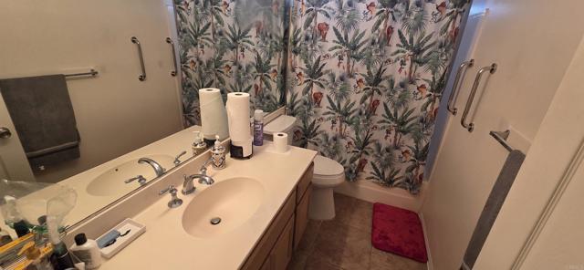 Detail Gallery Image 11 of 19 For 664 Rainbow Dr, Chula Vista,  CA 91911 - 5 Beds | 3 Baths