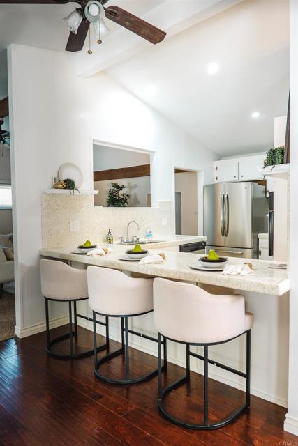 Detail Gallery Image 5 of 22 For 5283 Chollas Pkwy, San Diego,  CA 92105 - 4 Beds | 2/1 Baths